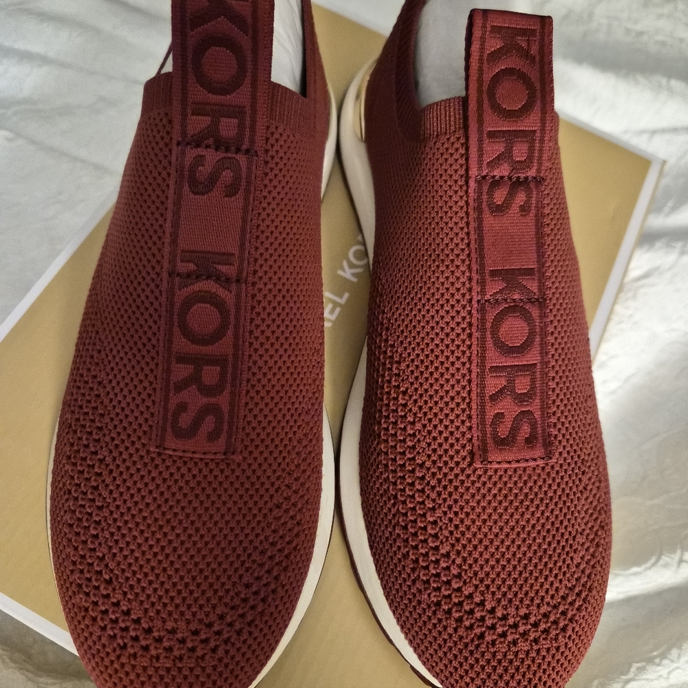 MICHAEL Michael Kors Bodie Stretch Knit Sneakerz ▪︎ Deep Red - Picture 11 of 11